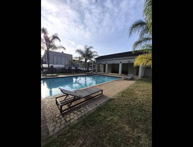 3 BEDROOM APARTMENT FOR SALE IN UMHLANGA RIDGE